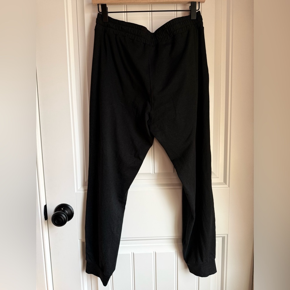 Vuori | Performance Jogger - Picture 5 of 5